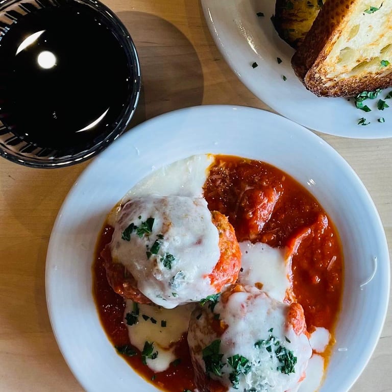 Delicious Meatballs: A Family Favorite